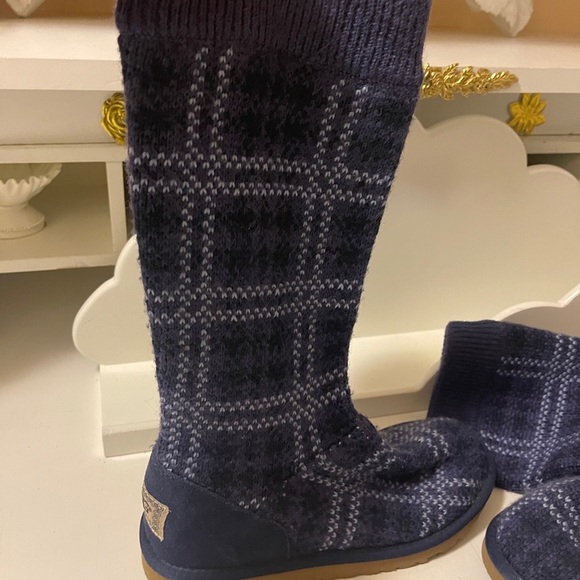 UGG Australia Jasper 1963 Blue Tartan Plaid Knit Pull On Boots Women's Size - Picture 9 of 14